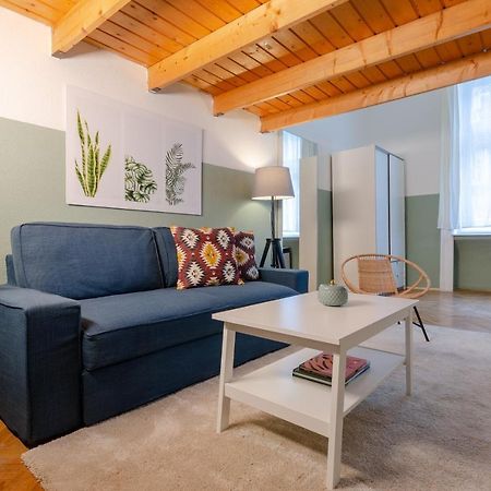 Cosy Apartment In Central District. Budapest Esterno foto