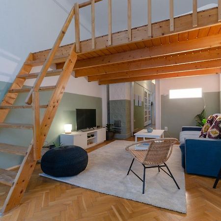 Cosy Apartment In Central District. Budapest Esterno foto