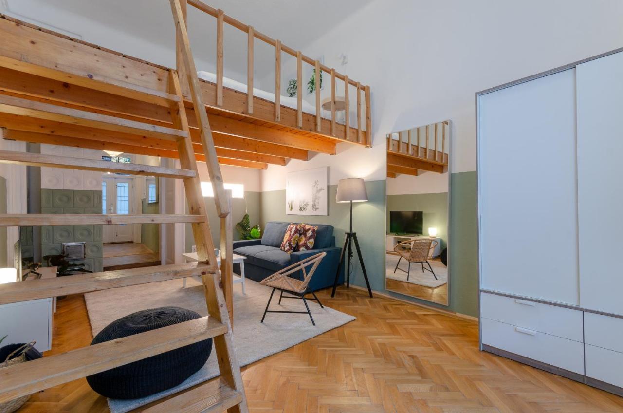 Cosy Apartment In Central District. Budapest Esterno foto