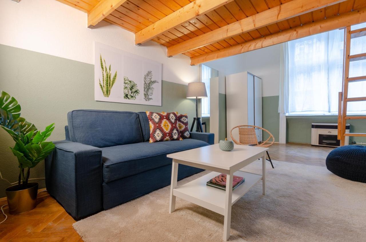 Cosy Apartment In Central District. Budapest Esterno foto